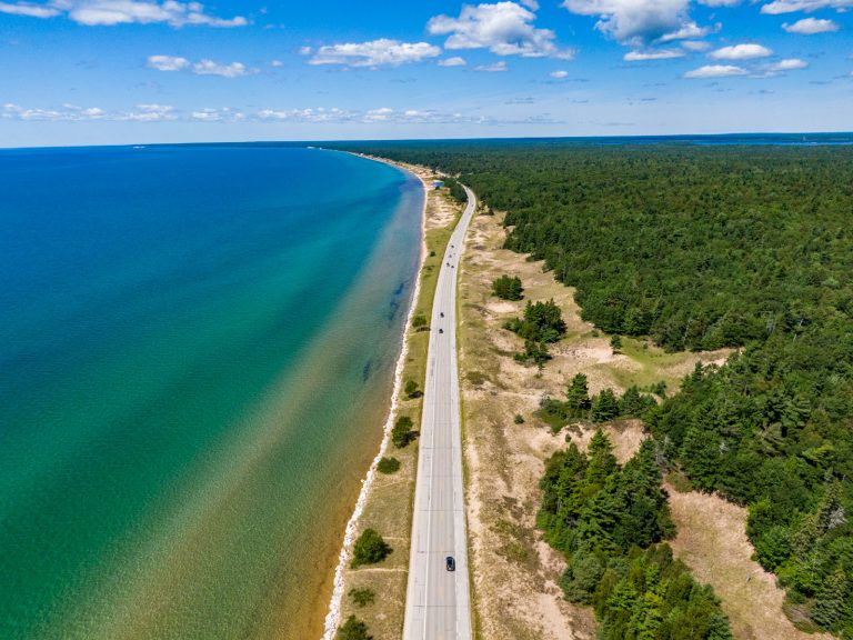 21 Upper Peninsula of Michigan Attractions To See Now