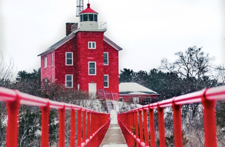 Marquette Michigan Winter Guide: Things to do now (2023)