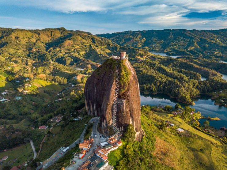 Guatape Colombia: The Must visit city in 2023 - EZMoments Photography