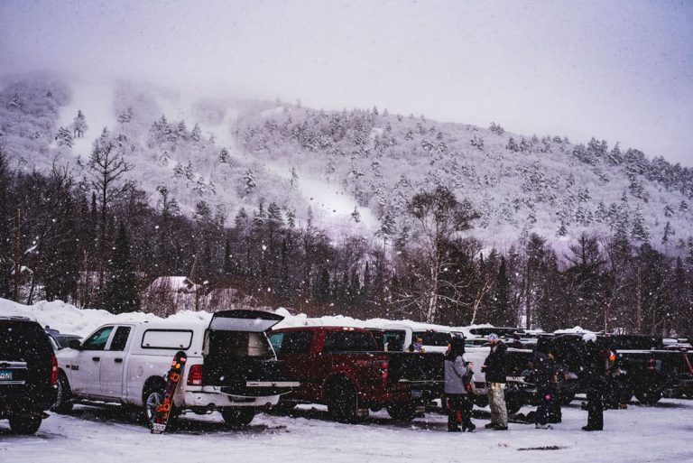 Michigan Snowboarding: Best MI Ski Resorts to Visit (2023)