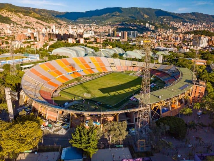 Exploring Medellin S Laureles Like A Local This 2024 Medellin S Best   ParqueEstadiomedellin Min 741x556 