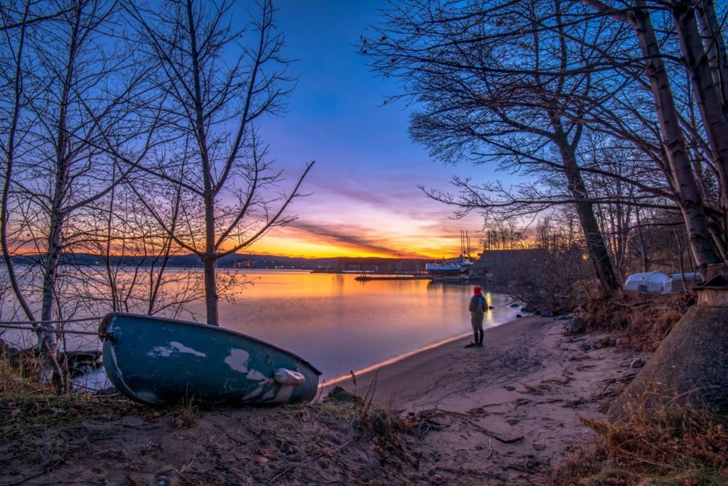 Marquette Michigan Photographer watching Lake Superior Sunset